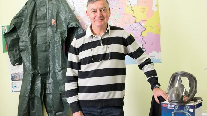 Alain Soriano estime que la demande des agriculteurs en EPI phytos progresse régulièrement, entre 10 et 20 % chaque année, depuis cinq ans, notamment grâce au Certiphyto.M. GASARIAN