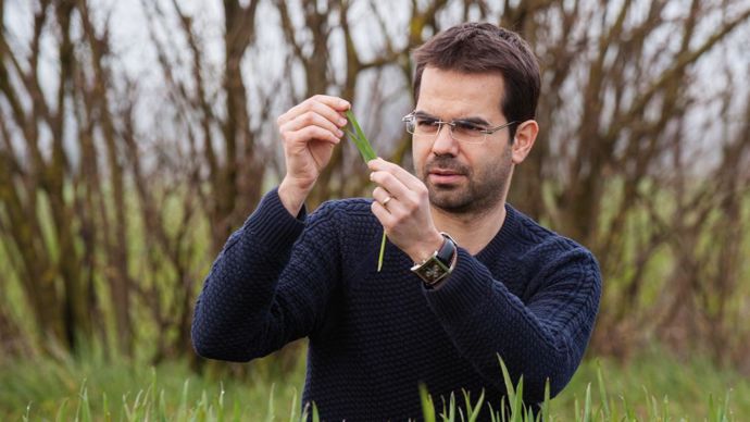 « Passer en bio, c'est aussi se couper un peu d'un réseau conventionnel, il faut s'en refaire un. On peut intervenir là-dessus », fait part Jean-François Perret, animateur filière céréales bio au Groupe Dauphinoise. G. ATGER