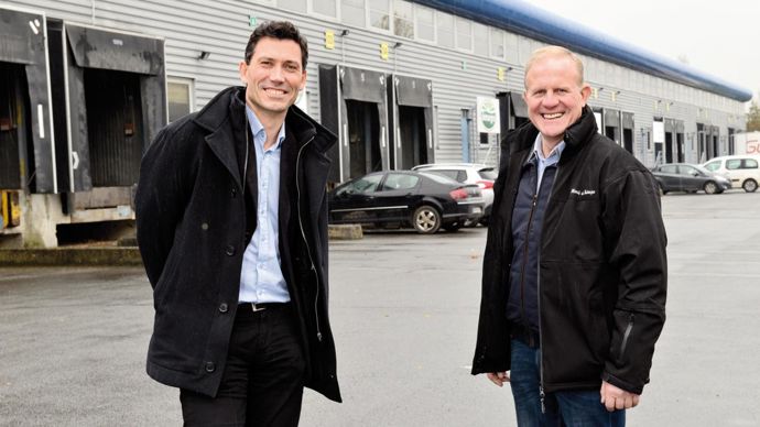 André Tondeur (à droite), président, et Laurent Bouchart, directeur de la coopérative Marché de Phalempin : « Le premier objectif de la coopérative est d'organiser la production et regrouper l'offre pour défendre un prix. »Cédric Faimali