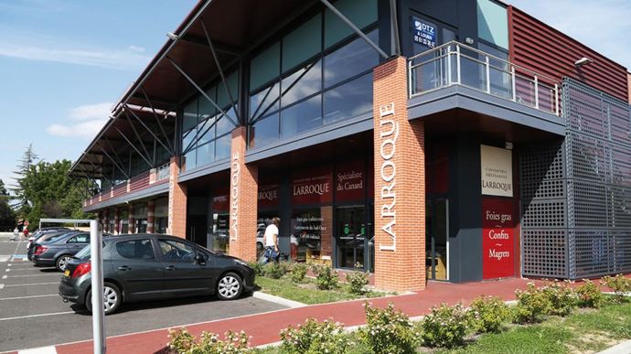 Arterris dispose de huit points de vente spécialisés dans les produits alimentaires de terroir. Ici, la boutique Larroque à Borderouge, à Toulouse.