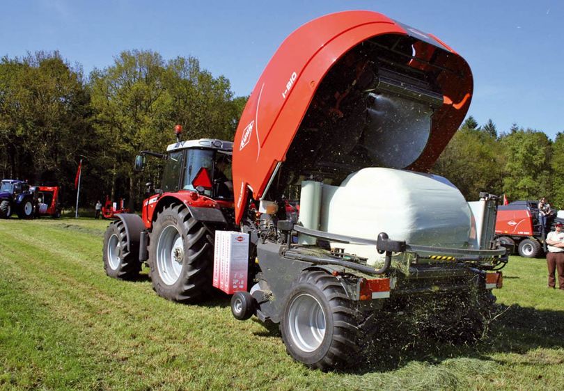 Le combiné I-Bio, compact et moins gourmand en puissance, est une solution pour les petites parcelles et les pentes.