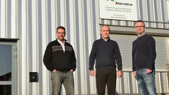 Les trois codirigeants d'Agri Alternative, de gauche à droite, Eric Beaumet, Wilfried Laure et Guillaume Malnoury, ont chacun gardé un portefeuille clients, afin de rester connectés au terrain.Cédric Faimali