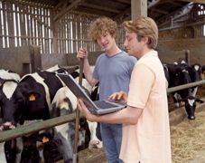 La firme service propose de mieux détecter l'acidose latente d'un troupeau afin d'améliorer l'efficacité alimentaire.© CHRISTIAN WATIER La firme service propose de mieux détecter l'acidose latente d'un troupeau afin d'améliorer l'efficacité alimentaire.© CHRISTIAN WATIER
