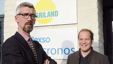 Martin de Cock de Rameyen, dirigeant d'Agriland et Damien de Riberolles, agronome : « Le modèle a fait ses preuves en Belgique, nous pensons pouvoir le développer dans d'autres pays. »C. DEQUIDT