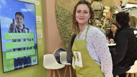 Sarah Slousen 8 dates1987 Naissance à Champigny-sur-Marne (Val-de-Marne)2005 Bac ES2007 Diplôme IUT Techniques de commercialisation (Périgueux)2008 Bachelor Business (Irlande)2011 Diplômée ESC Rennes et Master International BusinessChef marché régional RHF chez Kraft Foods (Mondelez)2013 ProgrammeVacances-Travailau Canada2014 Compte clérégional en RHF,chez Mars Chocolat2018 Responsable développement et animation Agri ConfianceC. FAIMALI