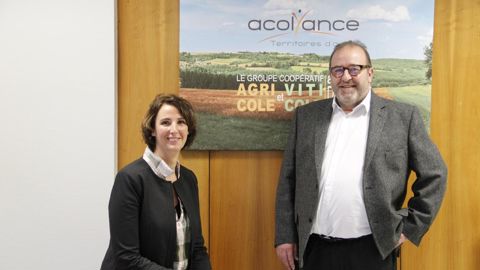 « Nous avons beaucoup développé les services : Atland, Epiclès, Septolyance, Be Api, Taméo ou encore Premium semis », expliquentCaroline Jeanniot, responsablemarketinget services etNicolas Kostrzewa, directeur du pôle agricole.M. COISNE