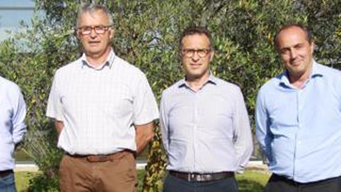 De gauche à droite : Jean-Yves Colomb, président délégué d’Oxyane, Thierry Josserand, président, Georges Boixo, DG, et Mathieu Staub, DGA.