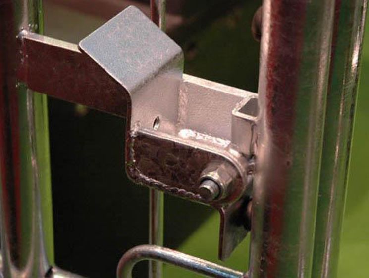 La conception novatrice de l'axe du balancier lui assurerait plus de robustesse et une résistance décuplée à la poussée animale pour, au final, une longévité accrue.