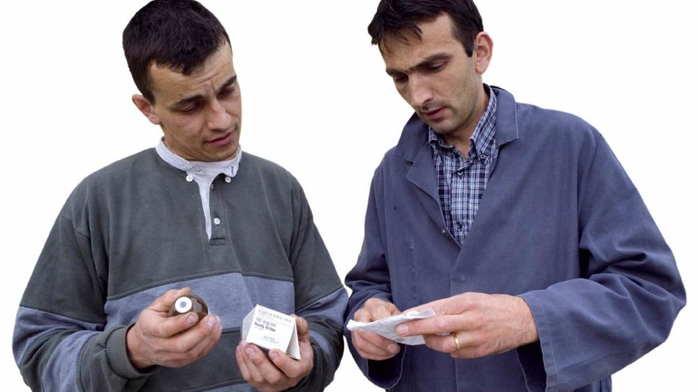 La pédagogie du vétérinaire et la qualité du dialogue avec l'éleveurs ont essentielles au bon usage des médicaments© CLAUDIUS THIRIET La pédagogie du vétérinaire et la qualité du dialogue avec l'éleveurs ont essentielles au bon usage des médicaments© CLAUDIUS THIRIET