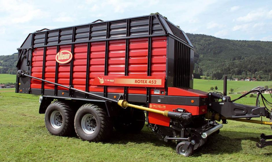 Les Rotex 450 et 452 peuvent être équipées d'essieu suiveur afin de réduire le ripage des pneus lors des manoeuvres.