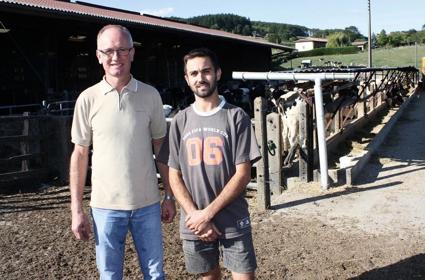 Le petit télescopique utilisé par Charles et Benoît Belicard, un JCB de 50 ch d'un poids de 1,5 t, est dédié à l'un des deux sites de l'exploitation. © A.B. Le petit télescopique utilisé par Charles et Benoît Belicard, un JCB de 50 ch d'un poids de 1,5 t, est dédié à l'un des deux sites de l'exploitation. © A.B.