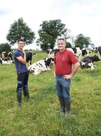 ELEVAGE LAITIER BIOLOGIQUE YOHANN HUMBERT ET DOMINIQUE MARCAULT LUITRE ILLE ET VILAINE FRANCE 16 JUILLET 2020THIERRY PASQUET
