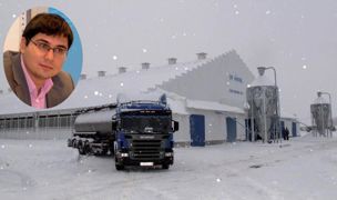 La production journalière de la ferme Rakhimov est de 17,5 t de lait, collectée quotidiennement par Danone et valorisée dans la filière du lait infantile à 0,45 €/l. La production journalière de la ferme Rakhimov est de 17,5 t de lait, collectée quotidiennement par Danone et valorisée dans la filière du lait infantile à 0,45 €/l.