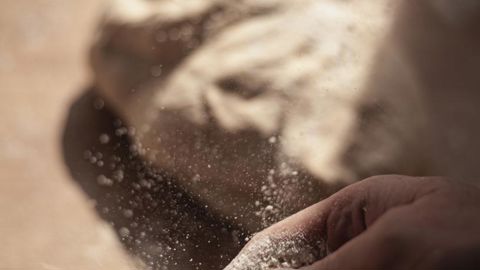 La farine cause des problèmes respiratoires aux artisans - Photo by Duncan Kidd on Unsplash La farine cause des problèmes respiratoires aux artisans - Photo by Duncan Kidd on Unsplash