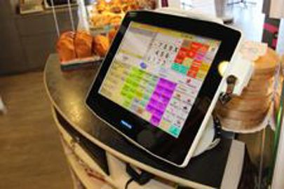 Caisse enregistreuse en boulangerie (Photo : Latoque.fr). Caisse enregistreuse en boulangerie (Photo : Latoque.fr).