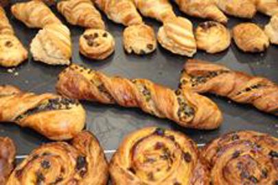 Les nouvelles crèmes à froid peuvent être intéressantes en fourrage de viennoiseries surgelées (Photo : Latoque.fr). Viennoiseries fourrées à la crème (Photo : Latoque.fr). Les nouvelles crèmes à froid peuvent être intéressantes en fourrage de viennoiseries surgelées (Photo : Latoque.fr). Viennoiseries fourrées à la crème (Photo : Latoque.fr).