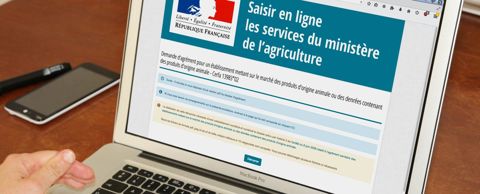 Les déclarations sanitaires se font désormais en ligne.
Les déclarations sanitaires se font désormais en ligne.