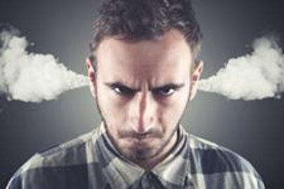 Qu'un consommateur soit mécontent, cela arrive dans tous les commerces. Le satisfaire fait partie du service client ! (Photo : allvision-fotolia.com) Client difficile en boulangerie (Photo : Latoque.fr). Qu'un consommateur soit mécontent, cela arrive dans tous les commerces. Le satisfaire fait partie du service client ! (Photo : allvision-fotolia.com) Client difficile en boulangerie (Photo : Latoque.fr).