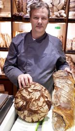       Pour Damien Fressinaud, la conversion au bio implique de monter aussi en qualité.
