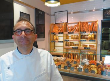       Arnaud Bertrand essaie de conjuguer conscience écologique, maîtrise des coûts et satisfaction des clients à travers ses choix d'emballages.
