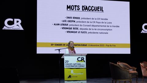 Véronique Le Floc'h succède à Bernard Lannes à la présidence de la Coordination Rurale. Véronique Le Floc'h succède à Bernard Lannes à la présidence de la Coordination Rurale.