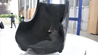 Les pneumatiques de la gamme I-Tyre fabriqués par CEAT seront tous équipés d'un capteur qui enverra automatiquement la pression et la température au système Pressure-Check. Les pneumatiques de la gamme I-Tyre fabriqués par CEAT seront tous équipés d'un capteur qui enverra automatiquement la pression et la température au système Pressure-Check.