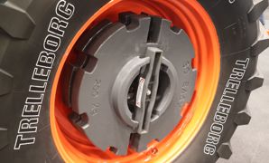 Easymass sort une masse de roues facilement montable dans des essieux composé de 8 ou 10 trous pour toutes marques. Easymass sort une masse de roues facilement montable dans des essieux composé de 8 ou 10 trous pour toutes marques.