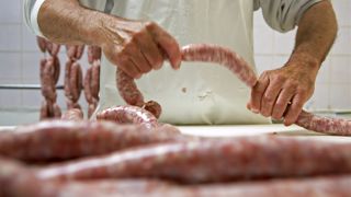 Le guide donne des repères concrets sur la fabrication des produits et met en avant le savoir-faire des éleveurs Le guide donne des repères concrets sur la fabrication des produits et met en avant le savoir-faire des éleveurs