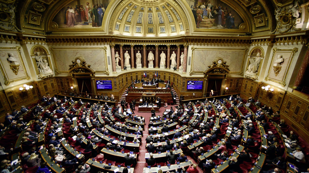 Les sénateurs et les sénatrices devront trancher la délicate question de l'encadrement du seuil de revente à perte.