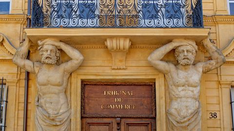 Le projet de loi d'orientation et de programmation du ministère de la Justice de 2023 à 2027 prévoit d'élargir les compétences de neuf à douze tribunaux de commerce, à l'ensemble des procédures collectives. Le projet de loi d'orientation et de programmation du ministère de la Justice de 2023 à 2027 prévoit d'élargir les compétences de neuf à douze tribunaux de commerce, à l'ensemble des procédures collectives.