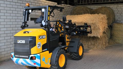JCB : la chargeuse compacte 403E entièrement électrique JCB : la chargeuse compacte 403E entièrement électrique
