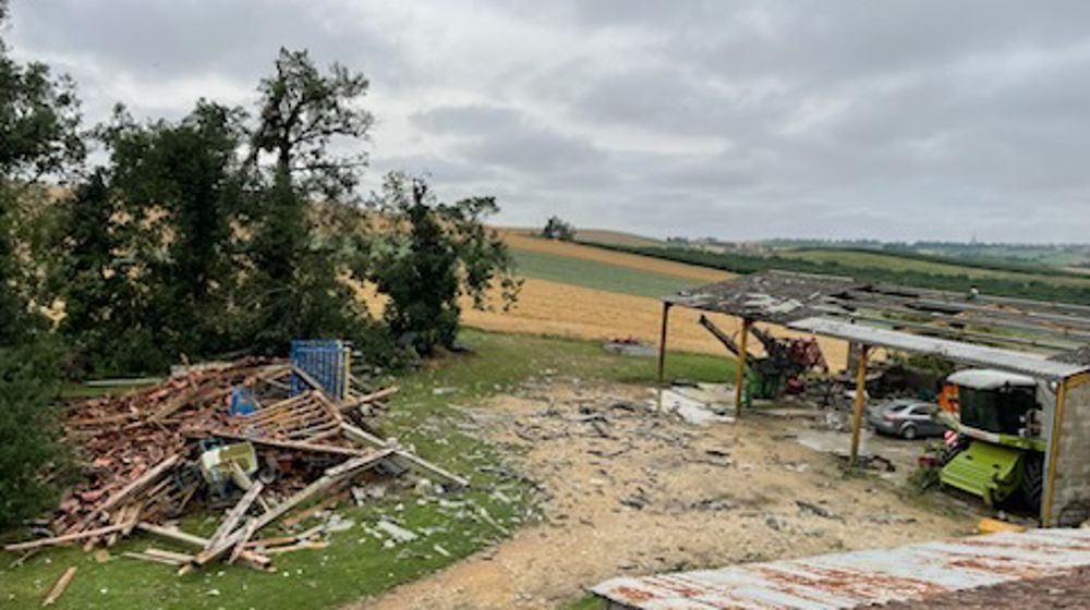 De nombreux dégâts ont été déplorés dans le Gers, sur les cultures comme sur les bâtiments.