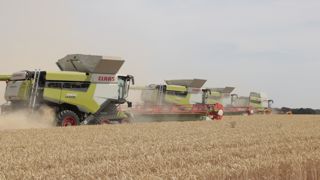 Plus grosses, les entreprises de travaux agricoles emploient, en moyenne, un salarié permanent de plus qu'il y a trois ans.