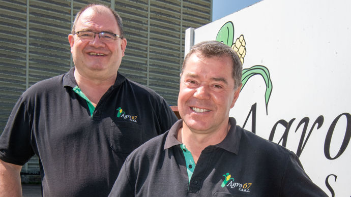 Vincent Weureuther (à g.) et Bernard Weber cogèrent la société Agro 67.