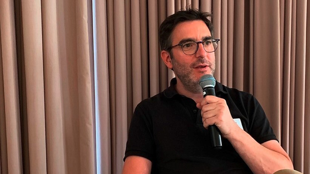 Antoine Neumann expose le "plan légumineuse" porté par le projet alimentaire de l’Eurométropole de Strasbourg le vendredi 30 juin 2023.