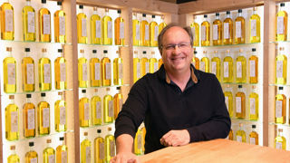 L'éleveur et céréalier Emmanuel Ogier a créé l’association « Terre d’Émerveille » en 2019. L'éleveur et céréalier Emmanuel Ogier a créé l’association « Terre d’Émerveille » en 2019.