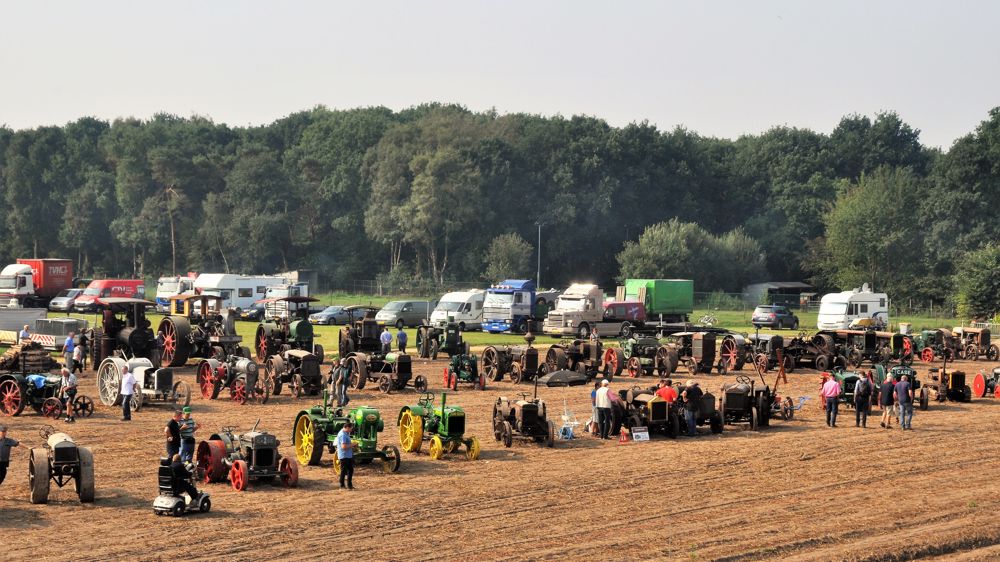 Que des tracteurs à roues fer