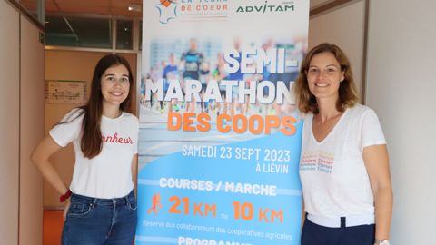 Elise Démaret (à dr.) et Perrine Bouclet coordonnent, à travers la commission communication, la 14e édition du semi-marathon des coops.
