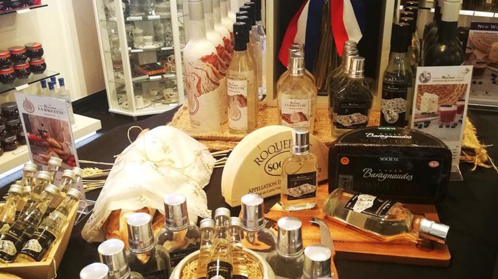 Au pain ou au roquefort, les dernières innovations maison en matière de liqueur interpellent les clients.