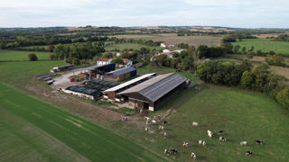 Plusieurs situations sur l'exploitation peuvent amener à devoir faire appel à un commissaire de justice.