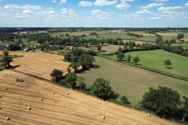 Pour bénéficier du droit de préemption, le preneur en place doit exploiter le fonds mis en vente par lui-même ou sa famille.