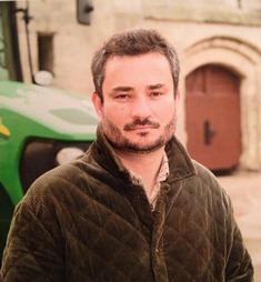 Alexis Patria, agriculteur près de Senlis dans l'Oise