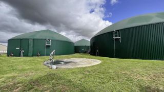 Sur les 1 450 méthaniseurs français en fonctionnement en 2023, 1 238 sont des installations à la fermes ou centralisées. Sur les 1 450 méthaniseurs français en fonctionnement en 2023, 1 238 sont des installations à la fermes ou centralisées.