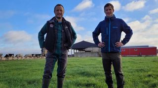 Avec un passage de 9 hectares à 60 hectares de pâtures, Benjamin et Raphaël Delva ont converti leur système. Avec un passage de 9 hectares à 60 hectares de pâtures, Benjamin et Raphaël Delva ont converti leur système.