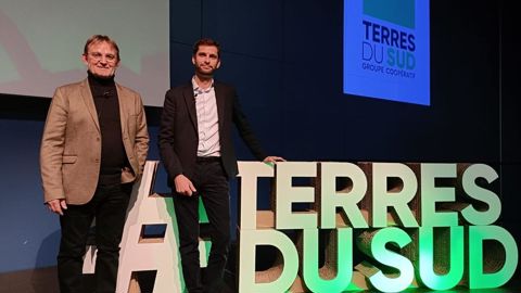 Patrick Grizou, président de Terres du Sud, et Sylvain Théon, le directeur général, lors de la convention avec les partenaires de la coopérative, vendredi 8 décembre, à Agen (Lot-et-Garonne).