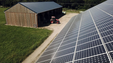 Les sociétés commerciales sont parfois choisies pour accueillir une activité de production d'électricité.