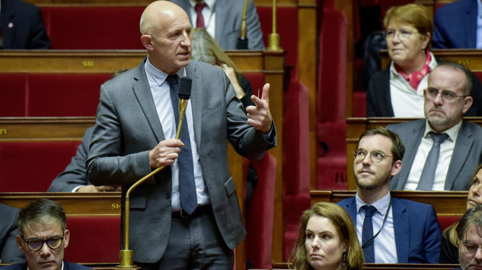 Pour Dominique Potier, député PS et rapporteur de la commission d'enquête parlementaire sur l'échec des plans Ecophyto, les conseillers de coopératives ou négoces auront toute leur place au sein de l'ordre des phytiatres.