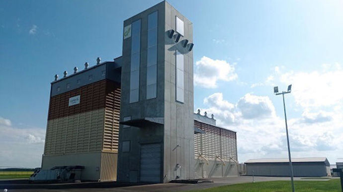 Depuis cinq ans, la Caproga a investi, chaque année, 5 M€ dans des outils de stockage, comme ici au silo de Saint-Hilaire-sur-Puiseaux (Loiret), doté d'une capacité de 24 000 tonnes.