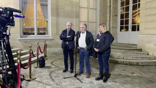 Le Modef demande le maintien du remboursement de la taxe sur le GNR (gazole non routier) jusqu'à 10 000 l par exploitation. Le Modef demande le maintien du remboursement de la taxe sur le GNR (gazole non routier) jusqu'à 10 000 l par exploitation.