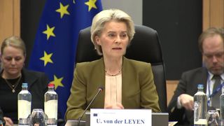 La Commission lance ses réflexions sur l'agriculture européenne dans un climat tendu. La Commission lance ses réflexions sur l'agriculture européenne dans un climat tendu.